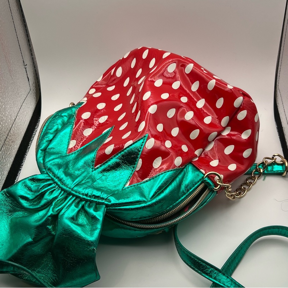RARE Betsey Johnson Strawberry Candy Crossbody Purse - Picture 3 of 5